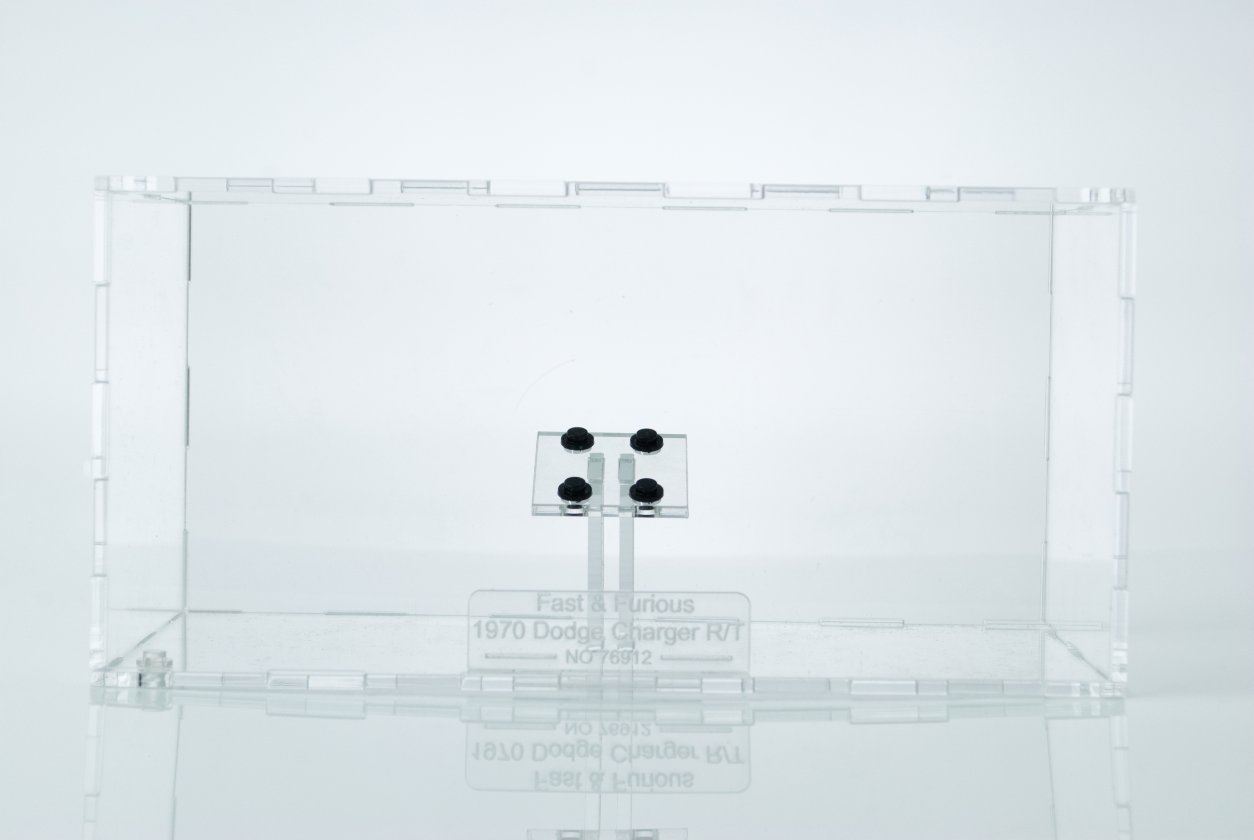 PUDEŁKO STOJAK GABLOTKA NA KLOCKI LEGO SPEED CHRONI PRZED KURZEM I UV