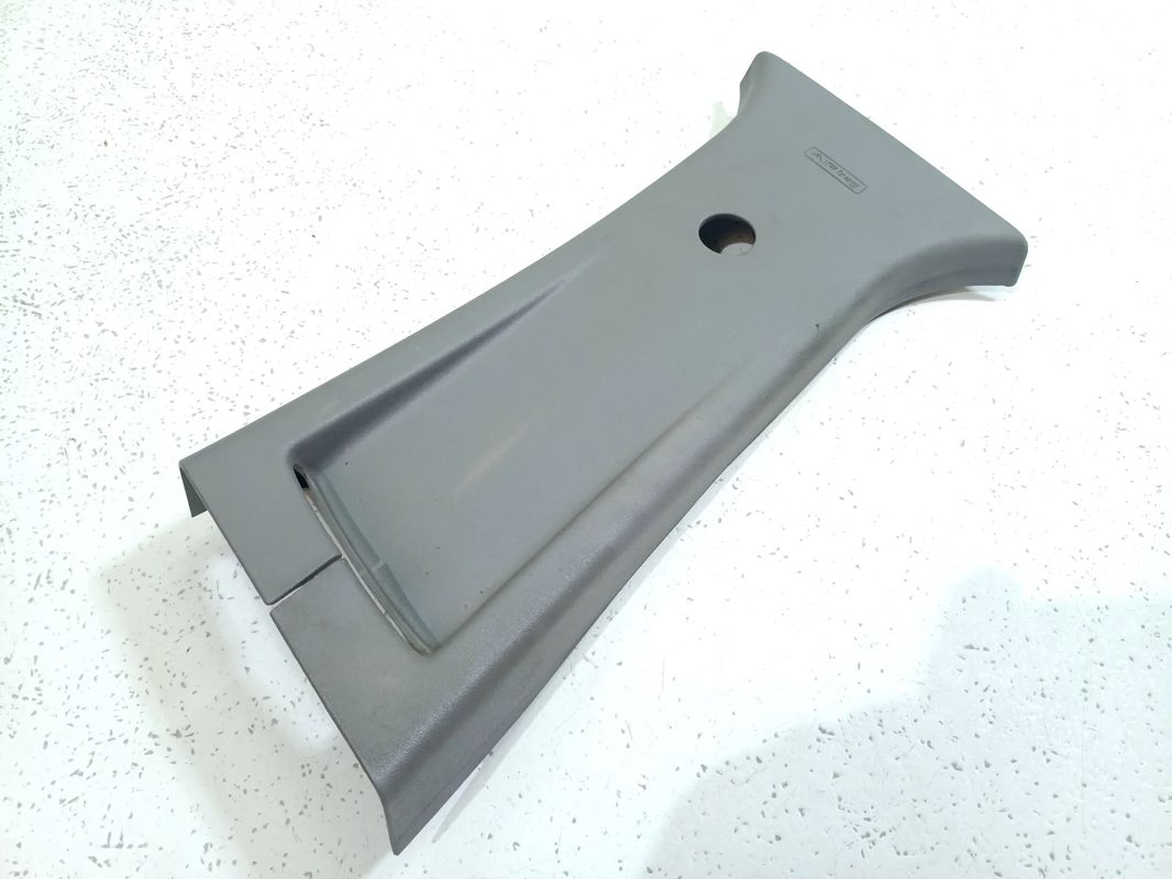 LANCIA YPSILON III 17R LIFT OSŁONA OBUDOWA SŁUPKA ŚRODKOWEGO LEWA 735486198