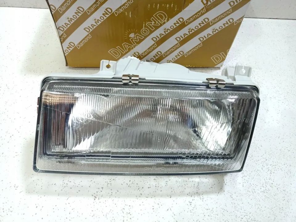 Skoda Felicia II 98-01 LAMPA REFLEKTOR PRZÓD LEWY