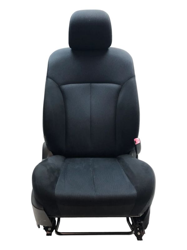 SUBARU OUTBACK BR 4 IV 09-14 FOTEL PRAWY PRZÓD PRZEDNI PASAŻERA Z AIRBAG PODGRZEWANY EUROPA