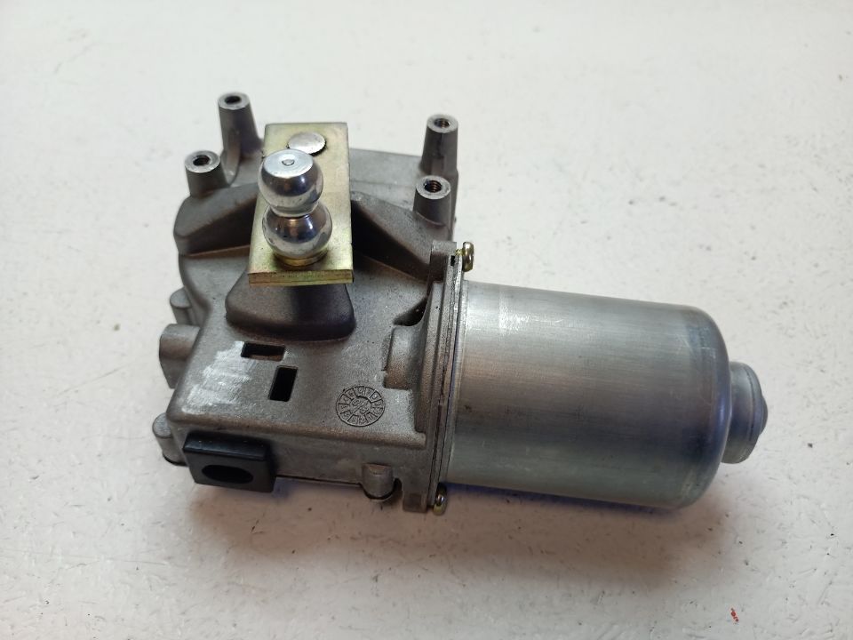 CITROËN C4 2004-2008 SILNICZEK WYCIERACZEK PRZÓD EUROPA NR PU76