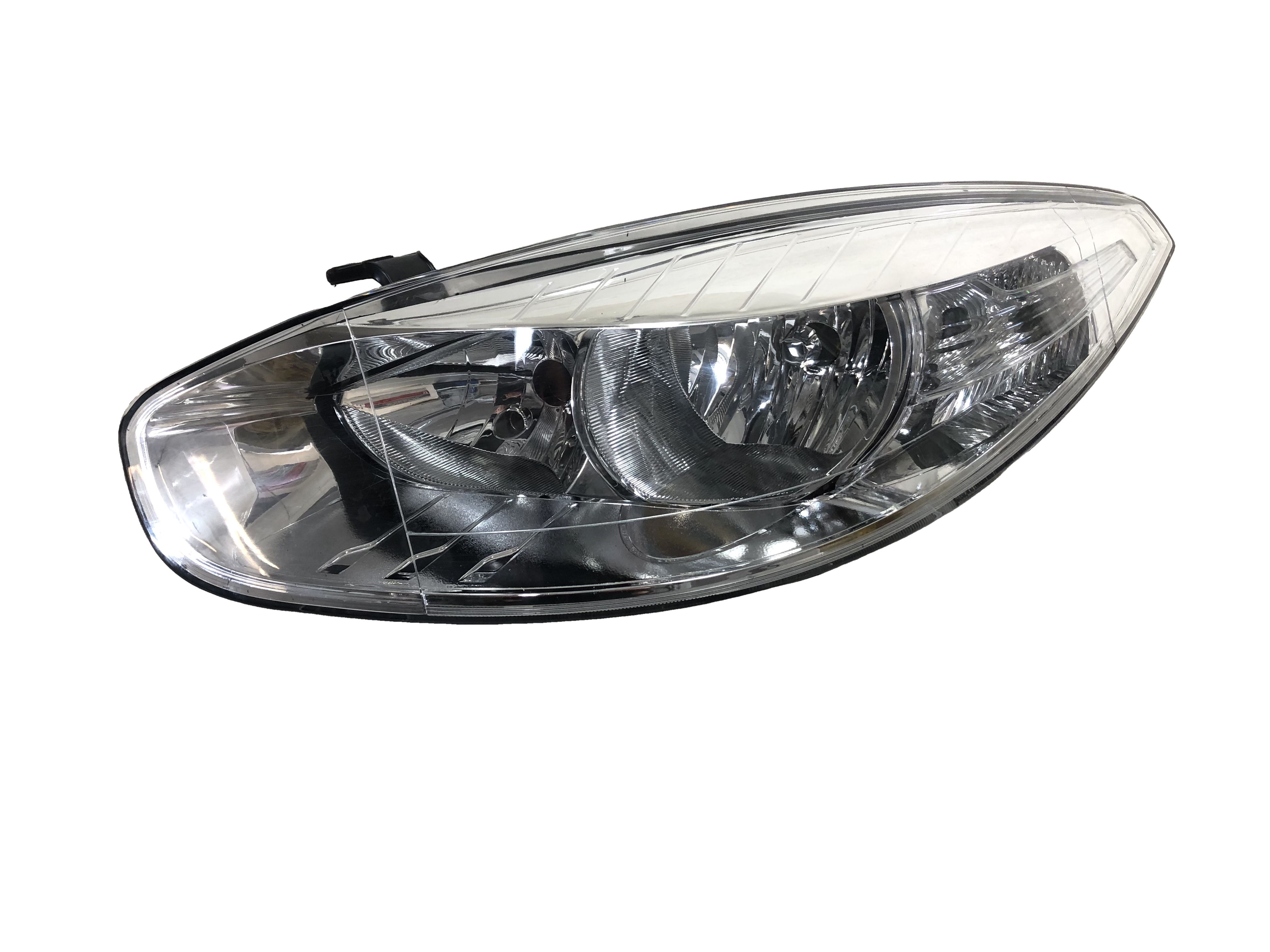 Renault Fluence X38 01.2010-12.2012 Reflektor / Lampa przednia lewa