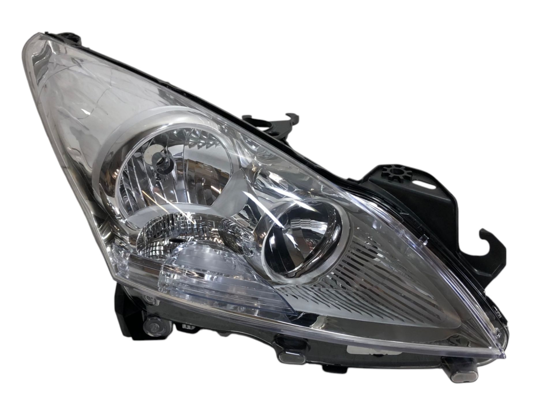 PEUGEOT 3008 (T84)/5008 (T87) 08.2009-10.2013 Reflektor przedni prawy