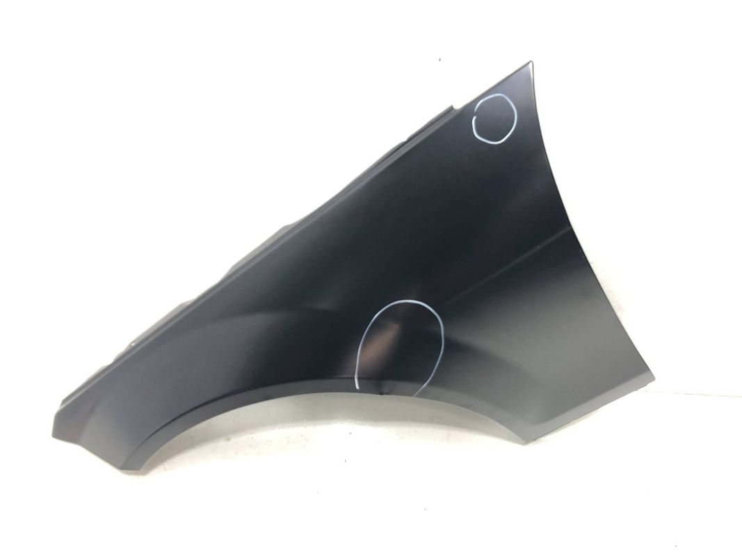 Mercedes Benz C-KLASA W204 2007-2014 BŁOTNIK LEWY PRZÓD ALUMINIOWY