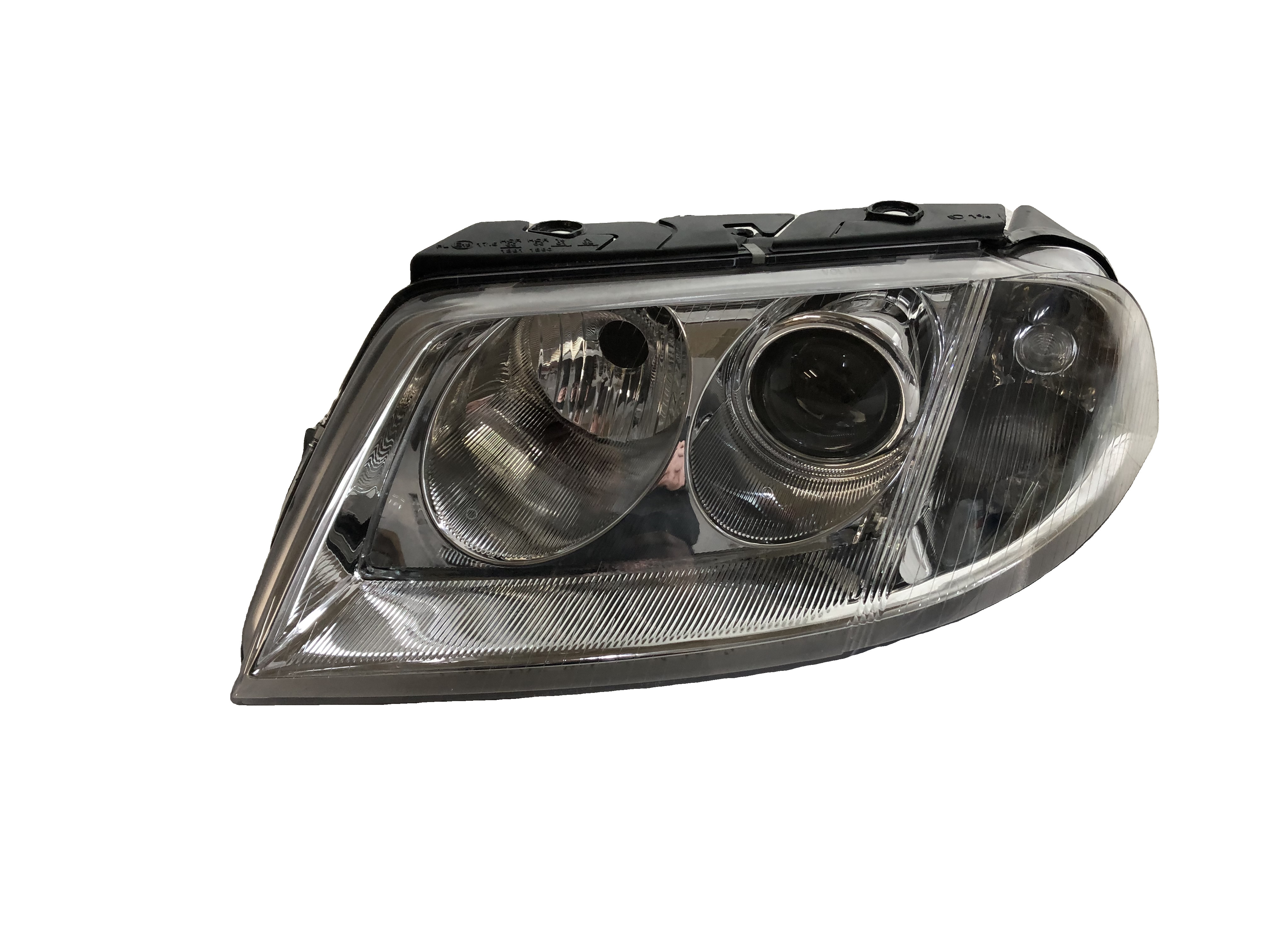 Volkswagen Passat B5 3B 2001-2004 LIFT Reflektor / Lampa przednia lewa