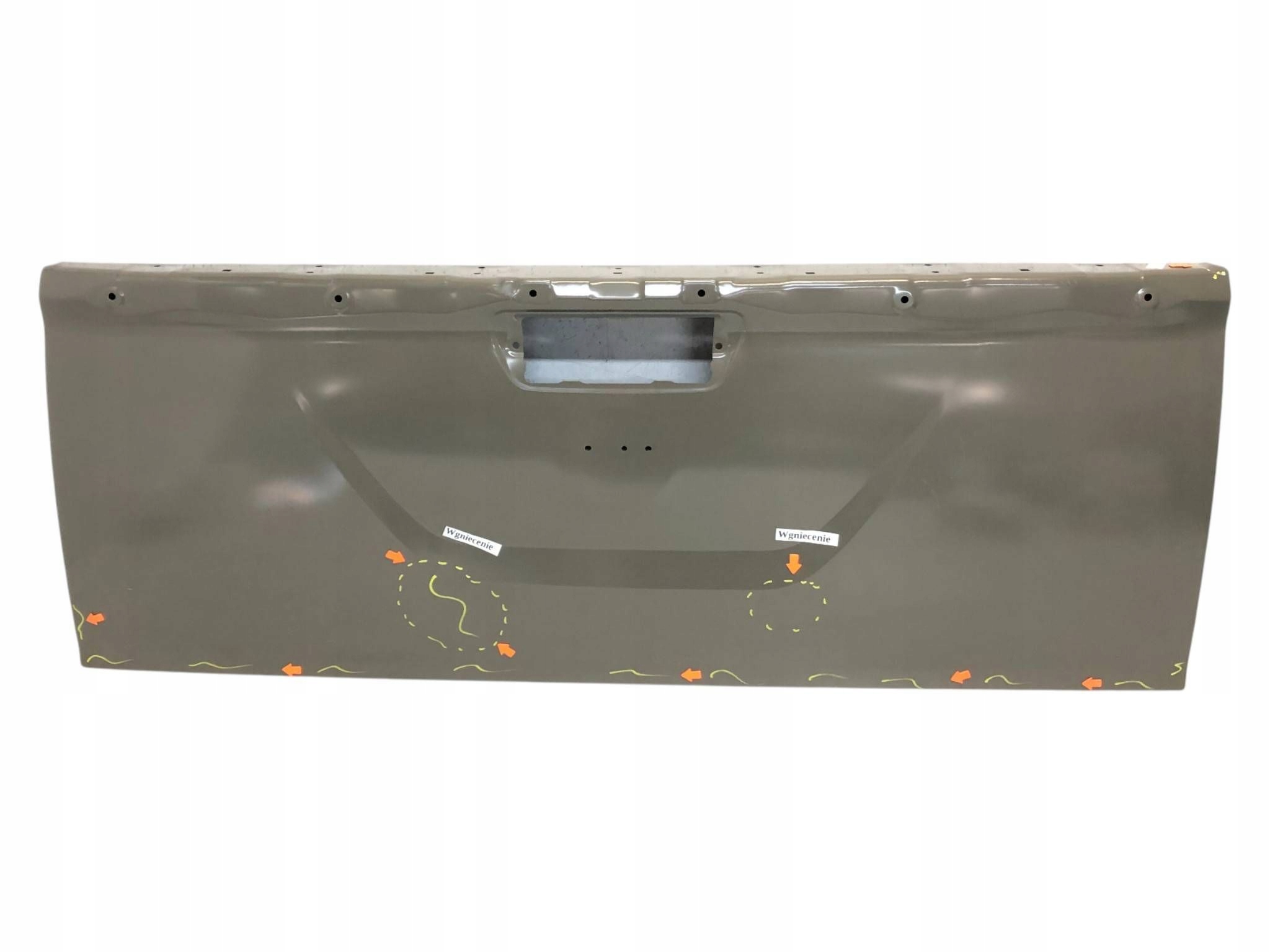 Nissan Navara IV D23 NP300 2014-2018 Klapa burta bagażnika tył