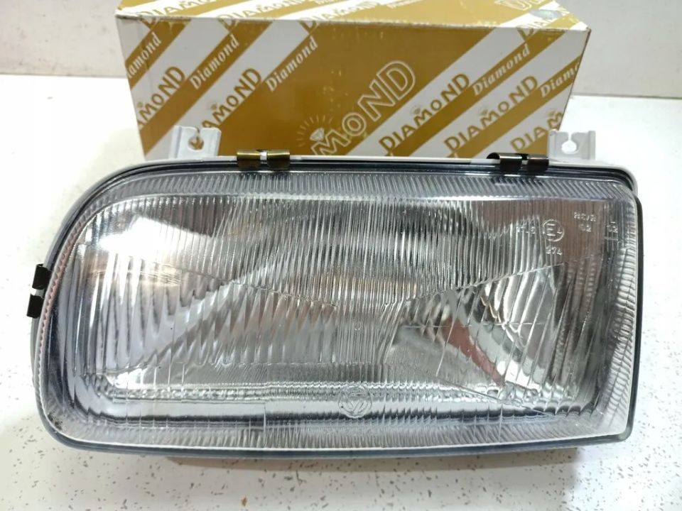 Skoda Felicia I 1994-97 REFLEKTOR LAMPA PRZÓD LEWA PRZÓD LEWY