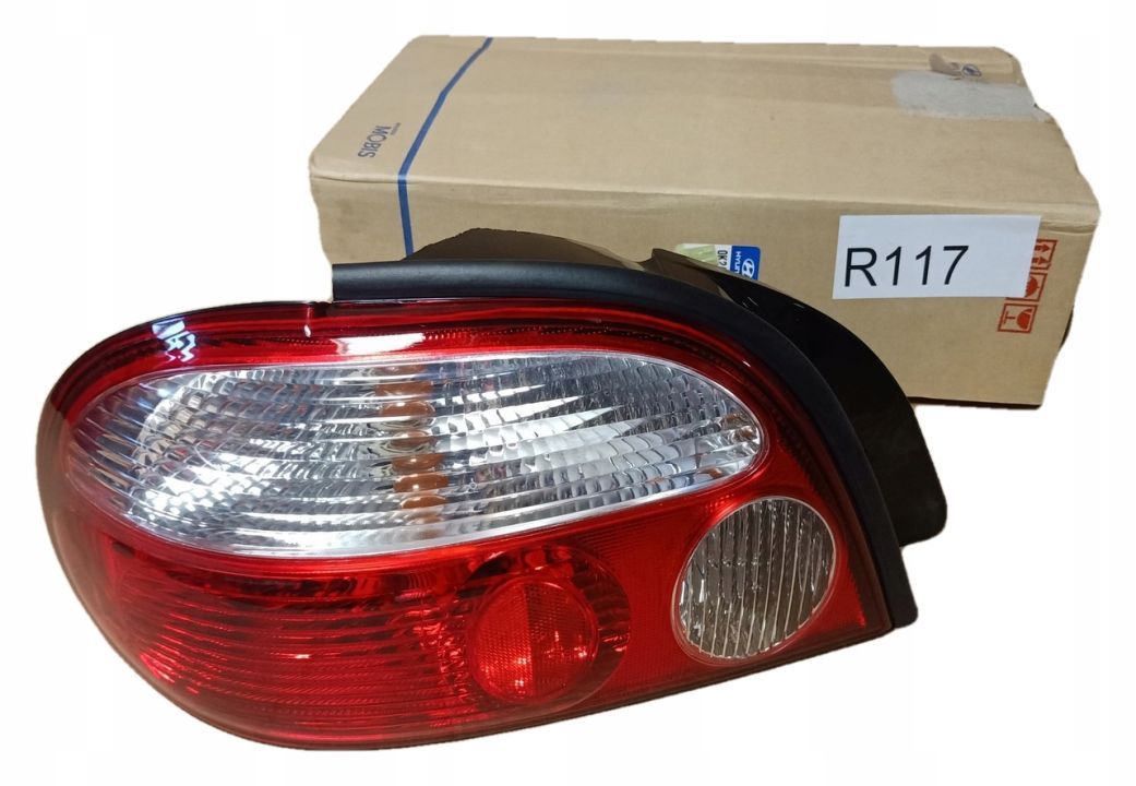 LAMPA TYŁ LEWA KIA SEPHIA II LIFT 1998-2001 TYŁ LEWY