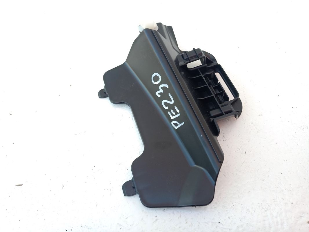 PEUGEOT 308 II T9 16r 1.6 HDI PLASTIK OSŁONA 9677525980