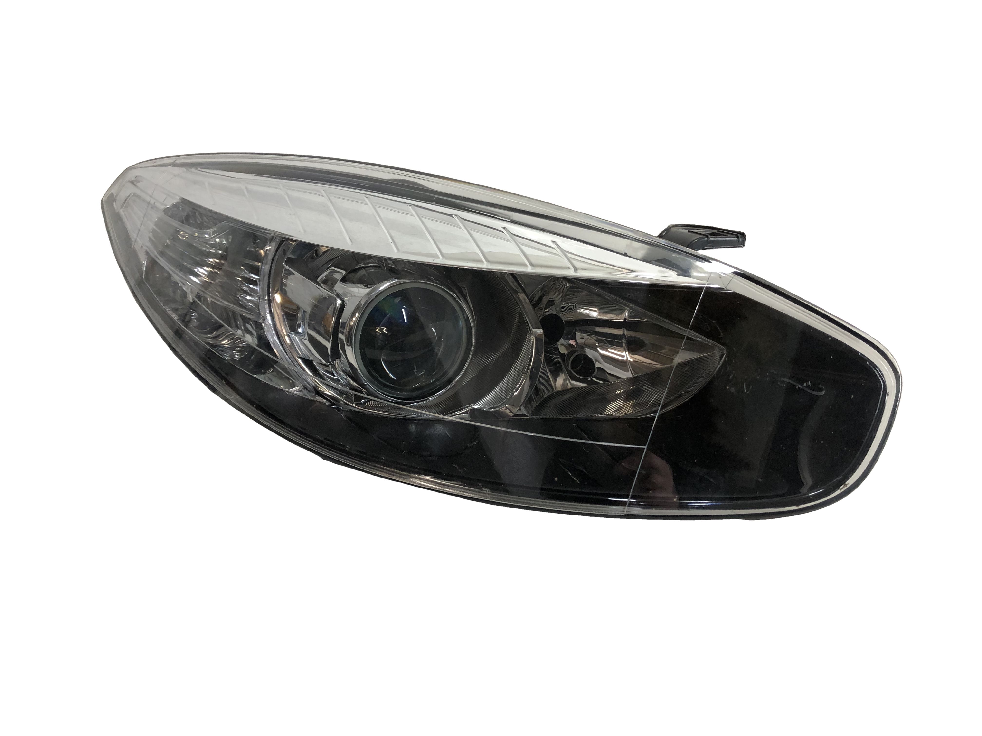 Renault Fluence (X38) 01.2013-07.2016 Reflektor / Lampa przednia prawa