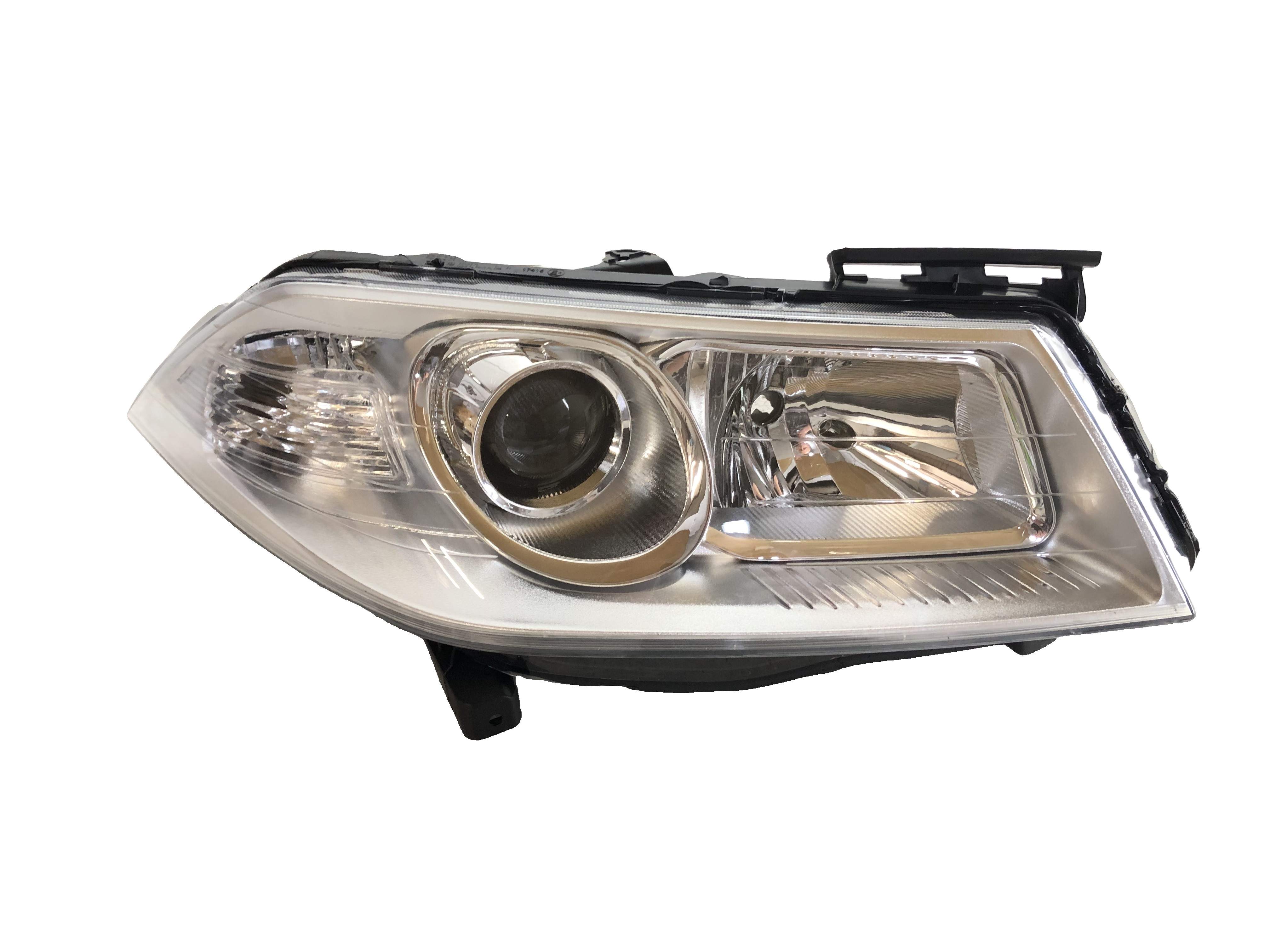 RENAULT MEGANE II 01.2006-10.2008 Facelifting Reflektor Lampa przedni prawy