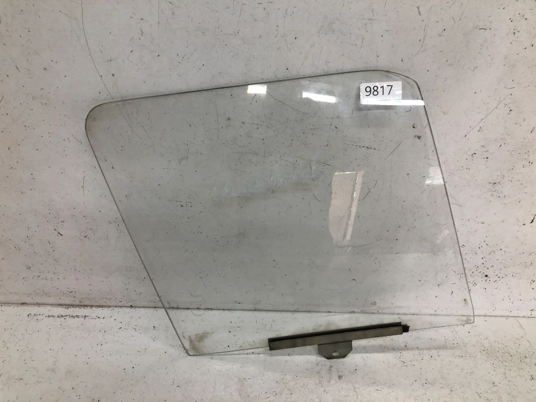 SKODA 105 120 SZYBA DRZWI PRZEDNICH PRAWYCH
