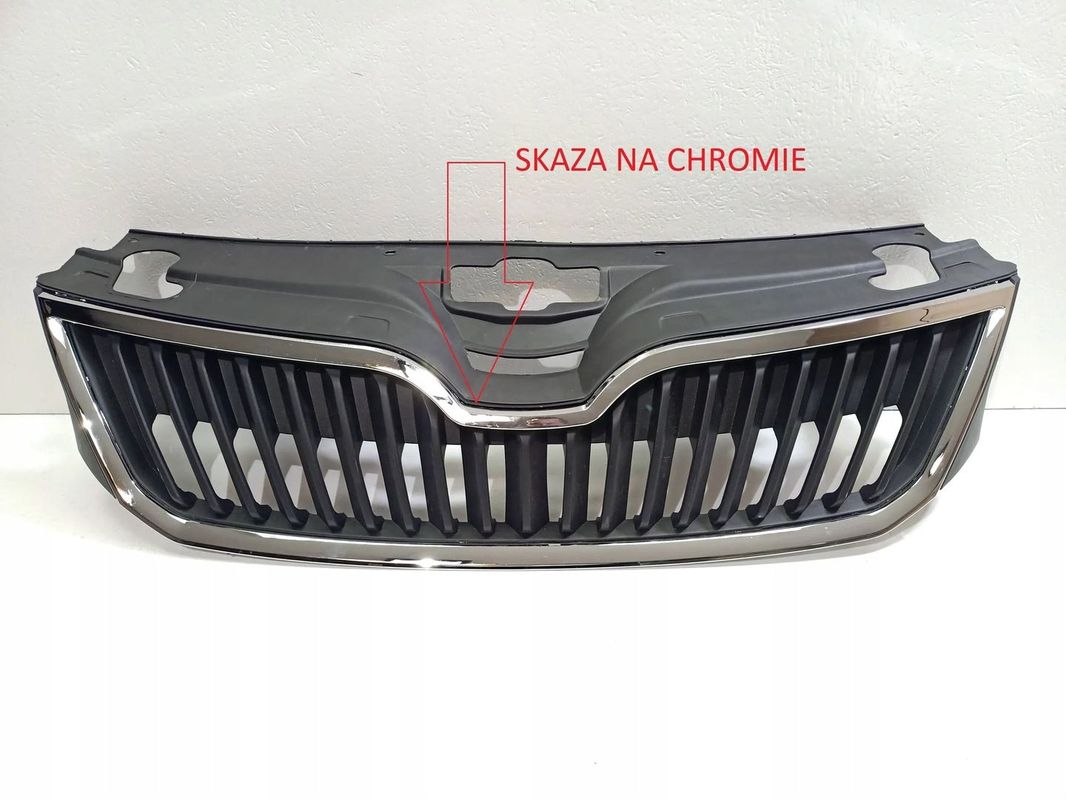 Skoda Rapid 2012-2018 ATRAPA RAMKA GRILL