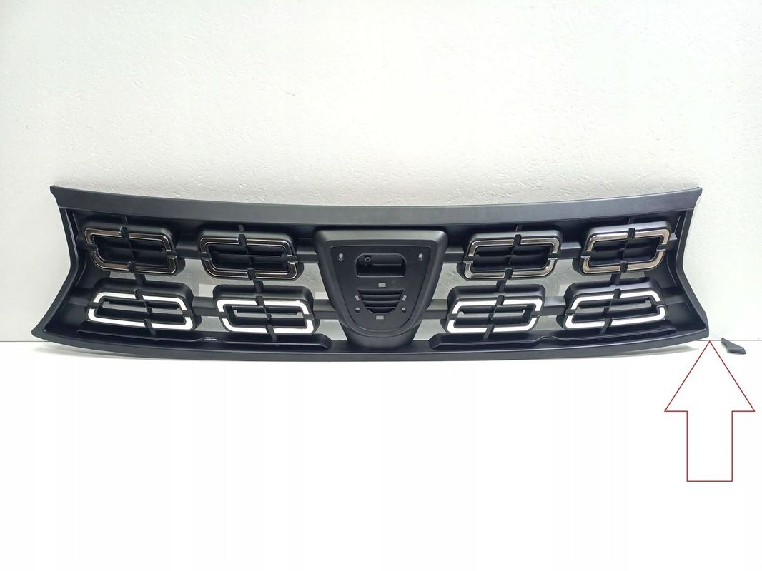 Dacia Duster II 2017- ATRAPA GRILL KRATKA