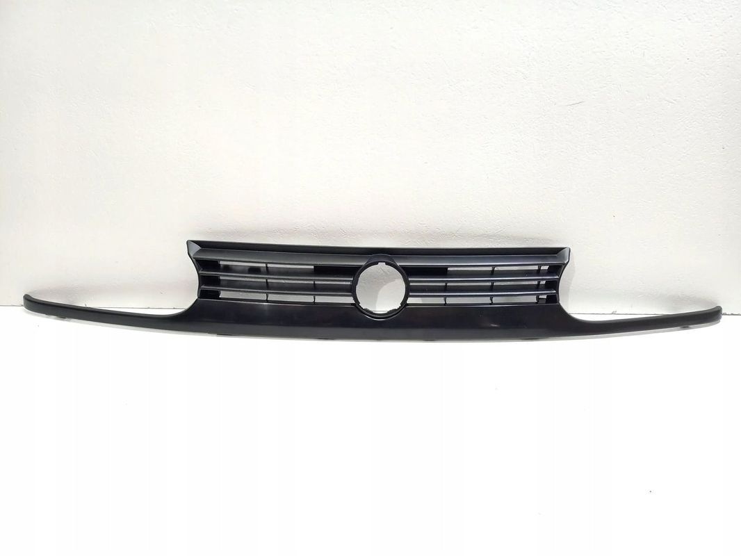 VW Golf III ATRAPA GRILL PRZÓD