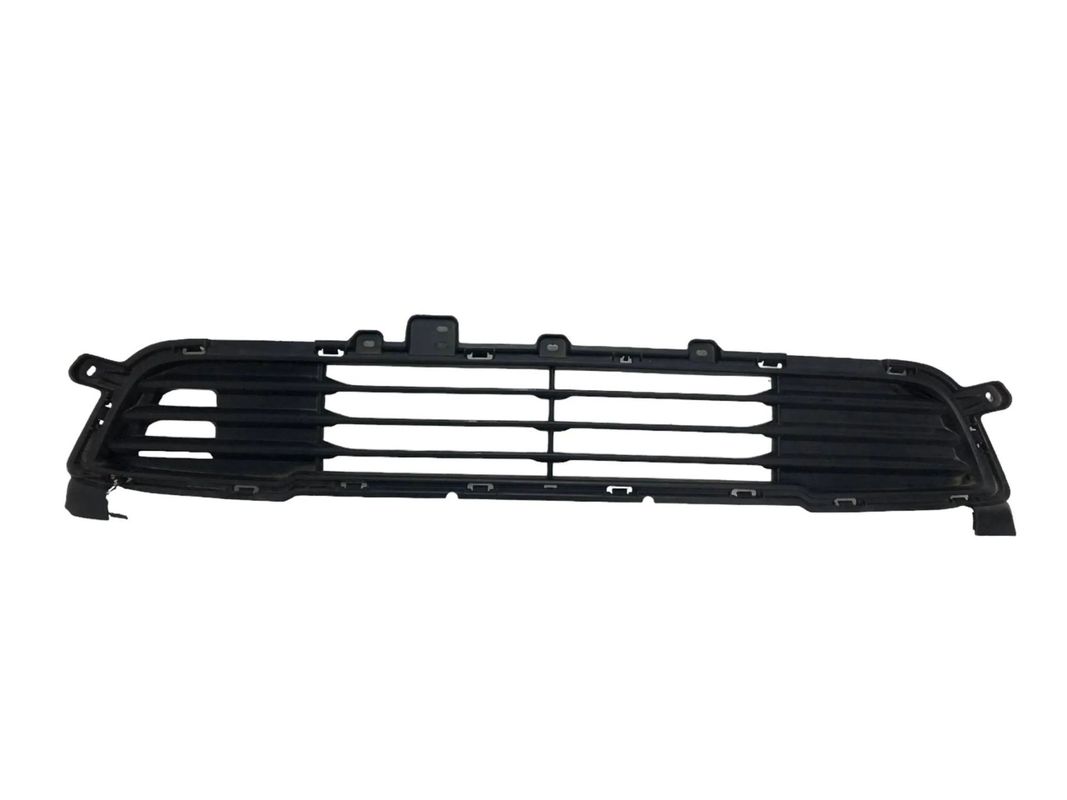 Mitsubishi Outlander 2013 Kratka dolna zderzaka przedniego 6402A233