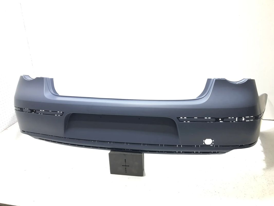 VW PASSAT B6 SEDAN 2005-2010 ZDERZAK TYŁ TYLNY