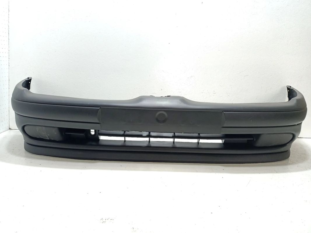 RENAULT MEGANE I 09.1995-09.1999 PRZED LIFTINGIEM ZDERZAK PRZÓD PRZEDNI