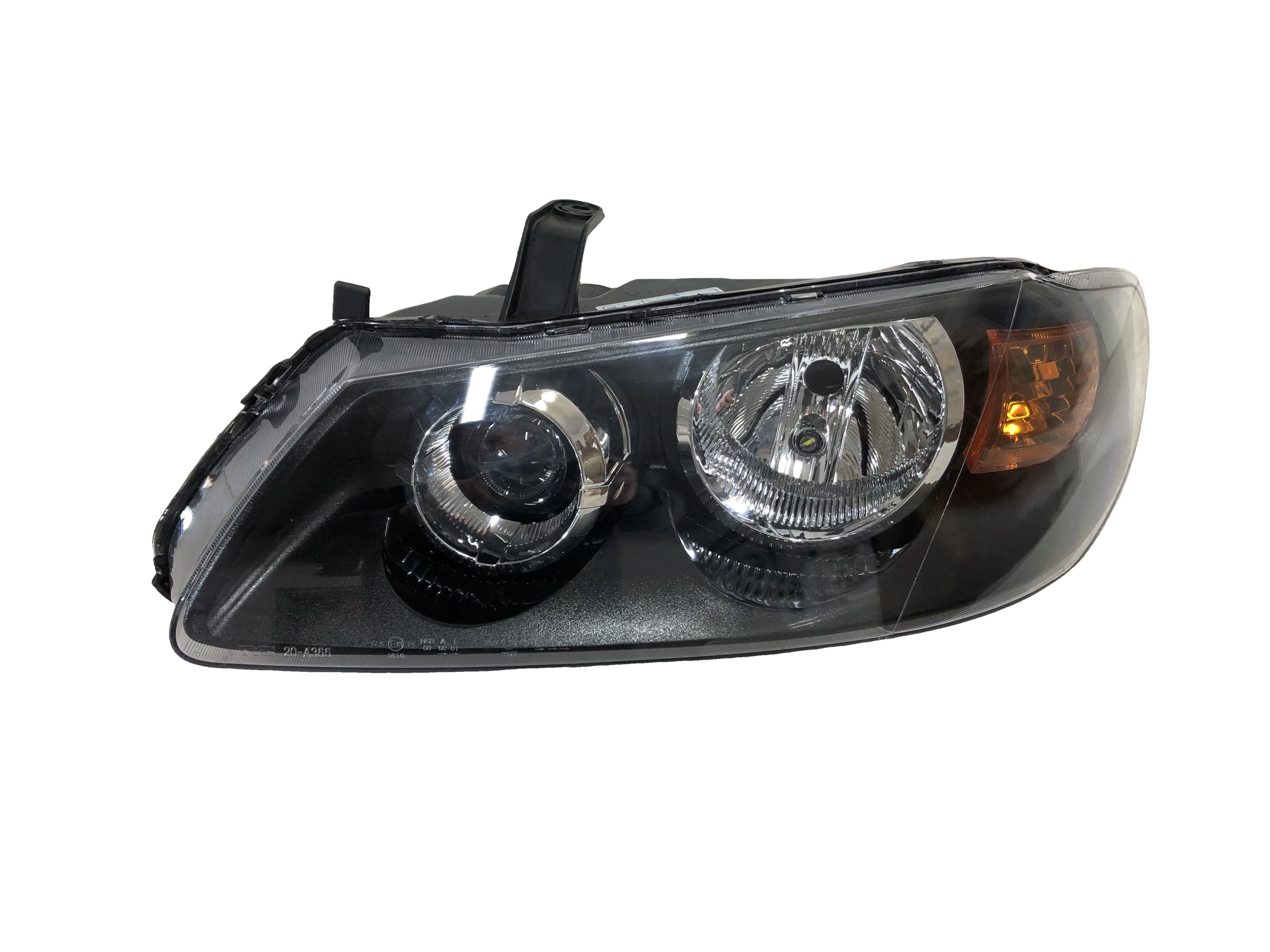 Nissan Almera N16 03.2001-05.2007 Reflektor / Lampa przednia lewa