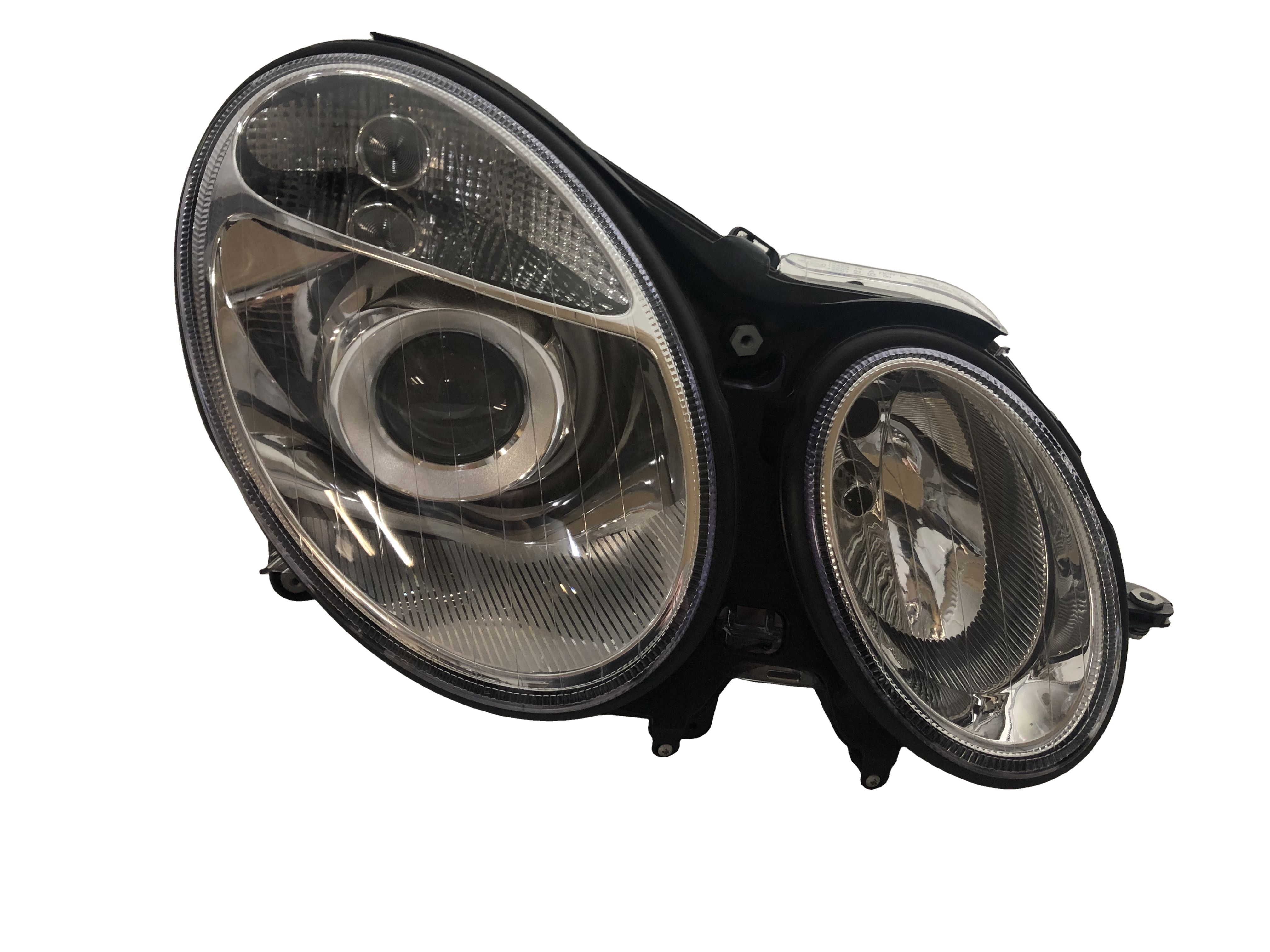 Mercedes Klasy E W211 03.2002-06.2006 Reflektor / Lampa przednia prawa