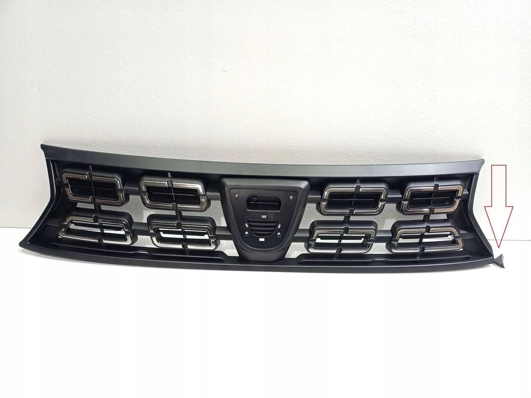 Dacia Duster II 2017- ATRAPA GRILL KRATKA