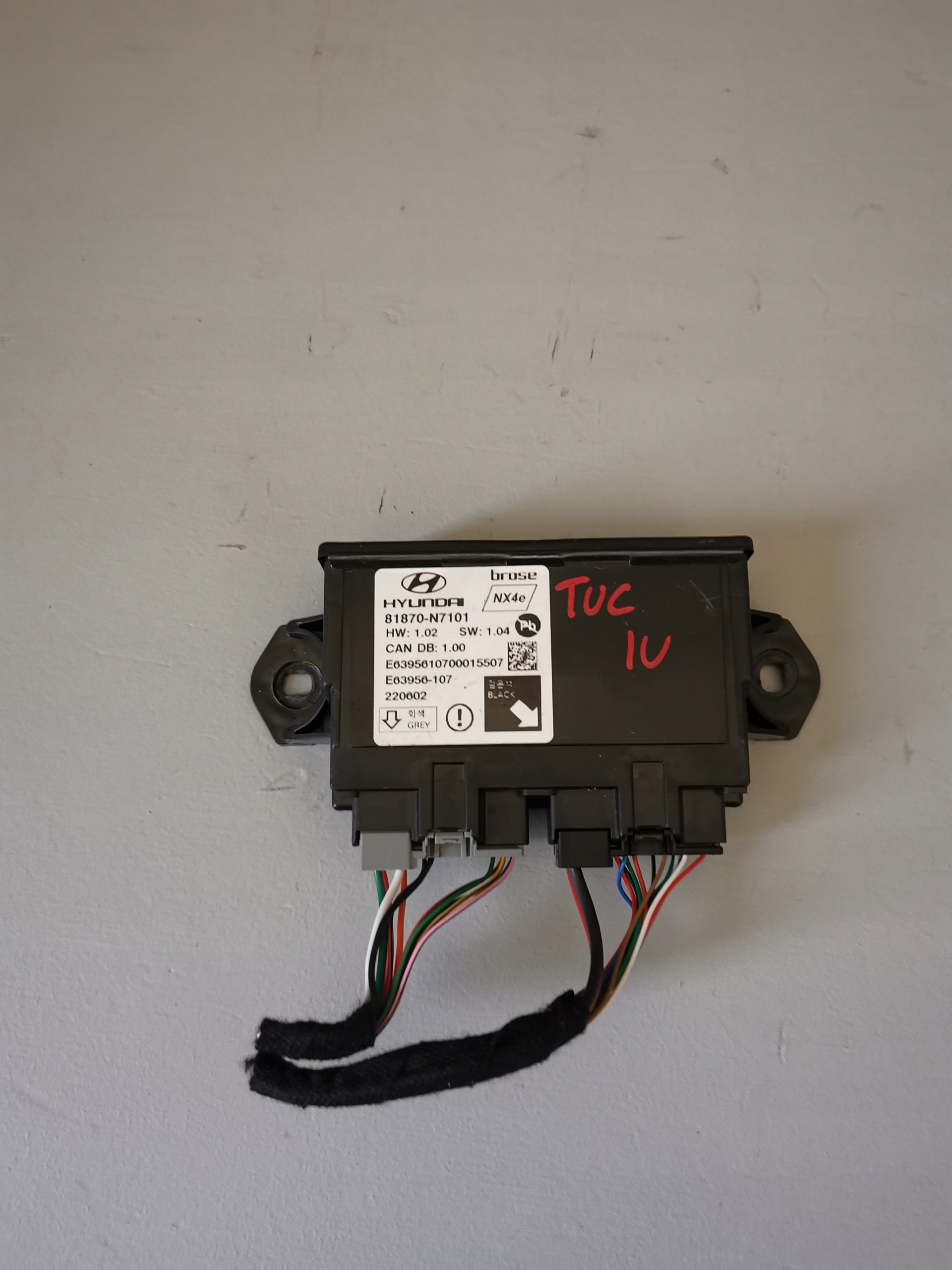 HYUNDAI TUCSON IV 20- Steuergerät Control unit Steuergeräte 81870-N7101 LHD OE