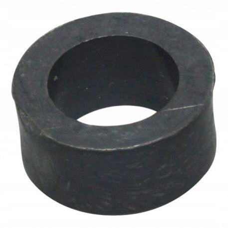 Tulejka uszczelniająca ramy głównej kosiarka rotacyjna polska 503601033