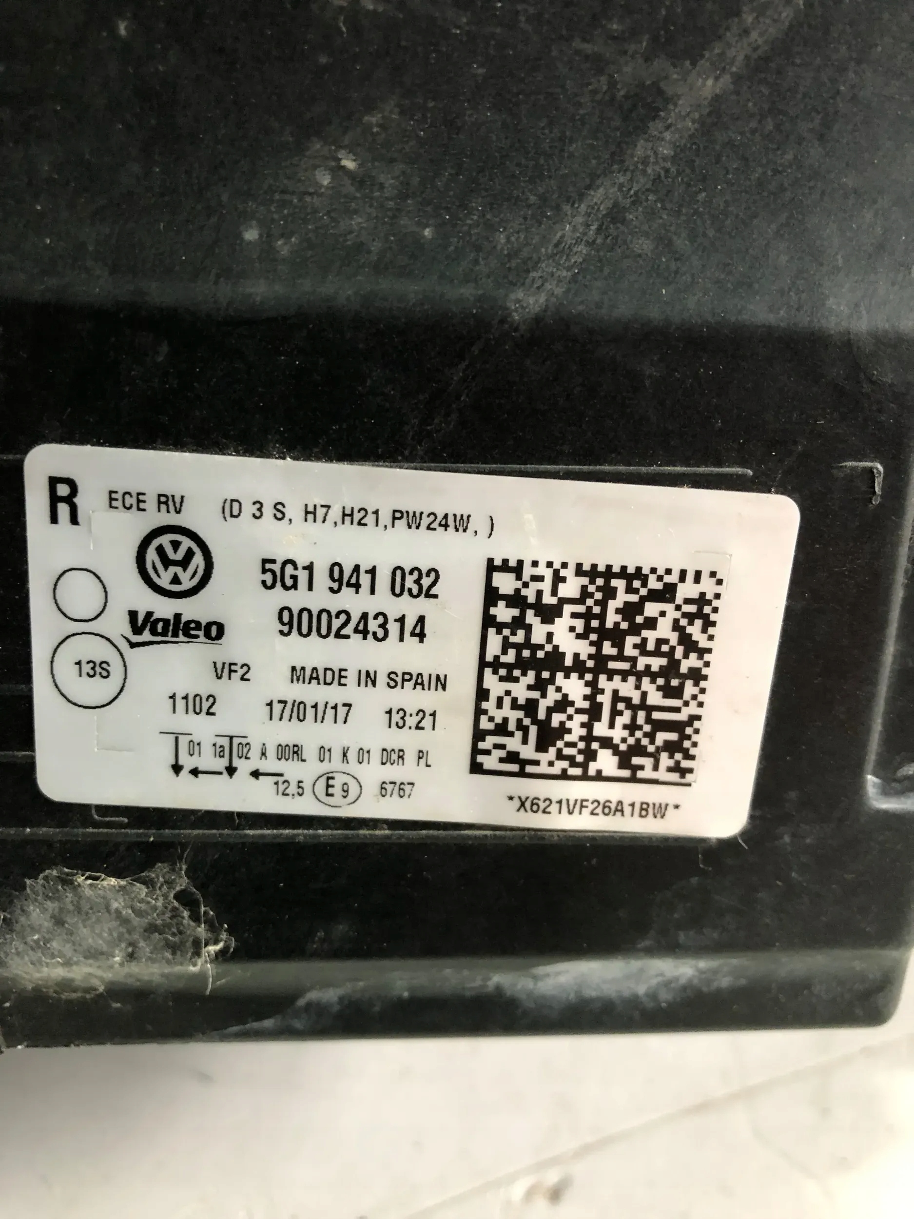 01a4e1ee015d443cb32ec1ea894d976c.jpg