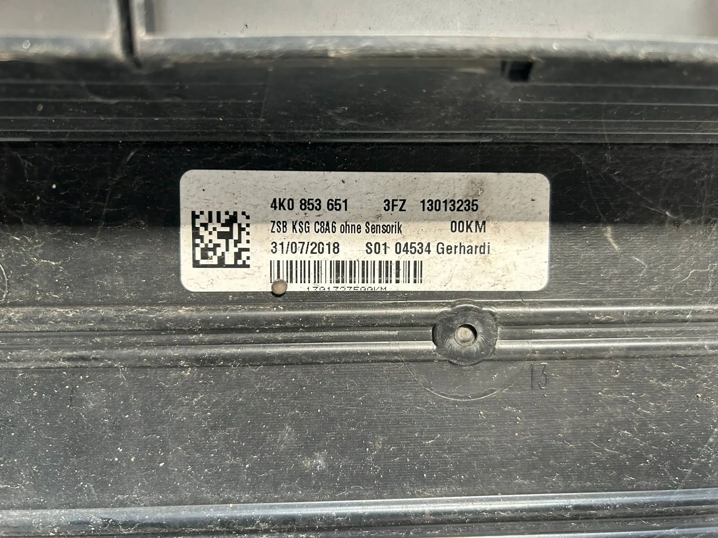 2a3c64ae5d8e7521fd49f50e592db357.jpg