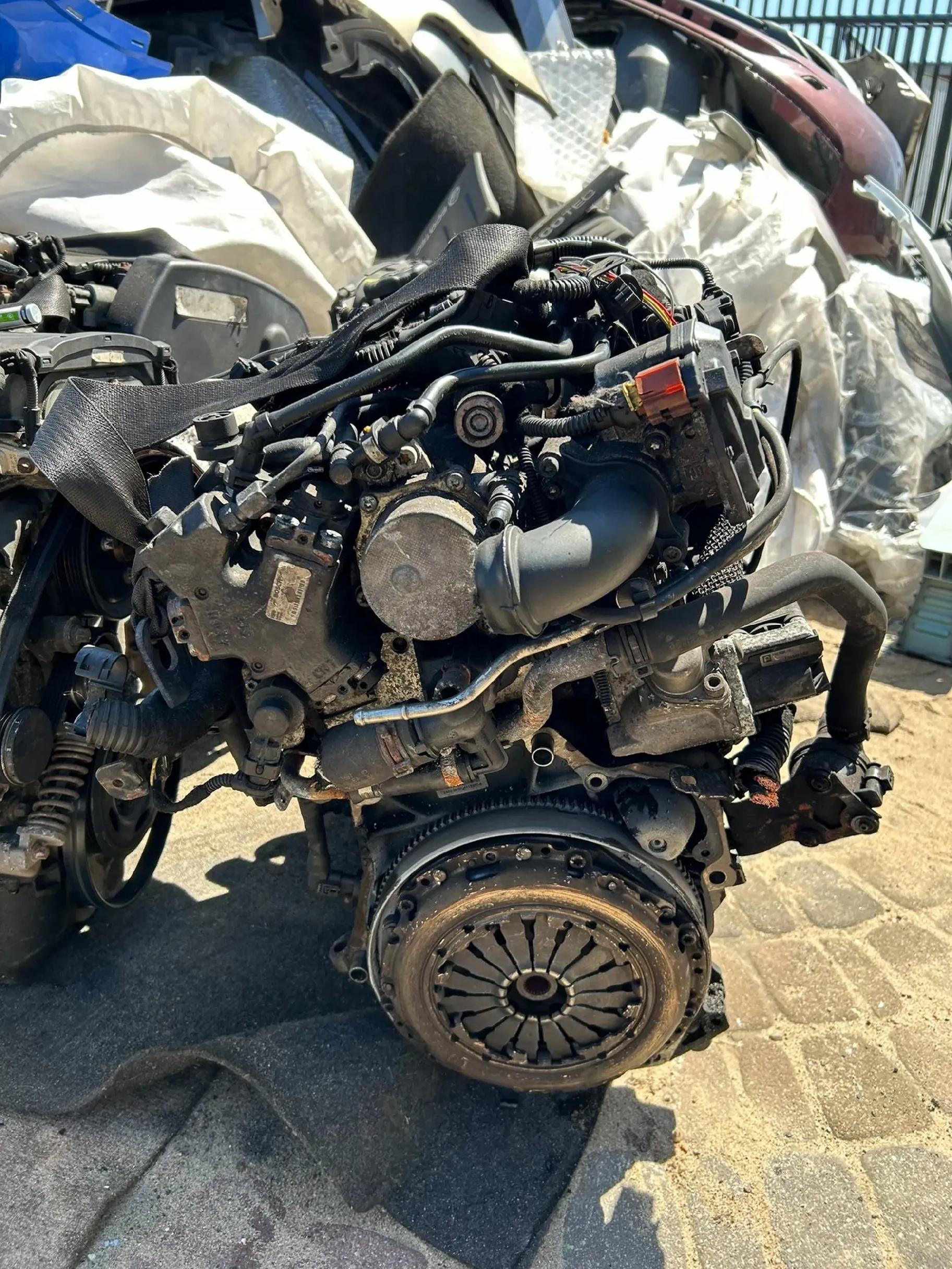 f8ca5ab8874889db253ffc0c47cc2f39.jpg