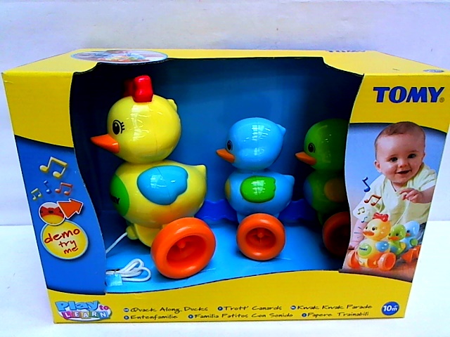 TOMY wesole drepczace kaczuszki E4613