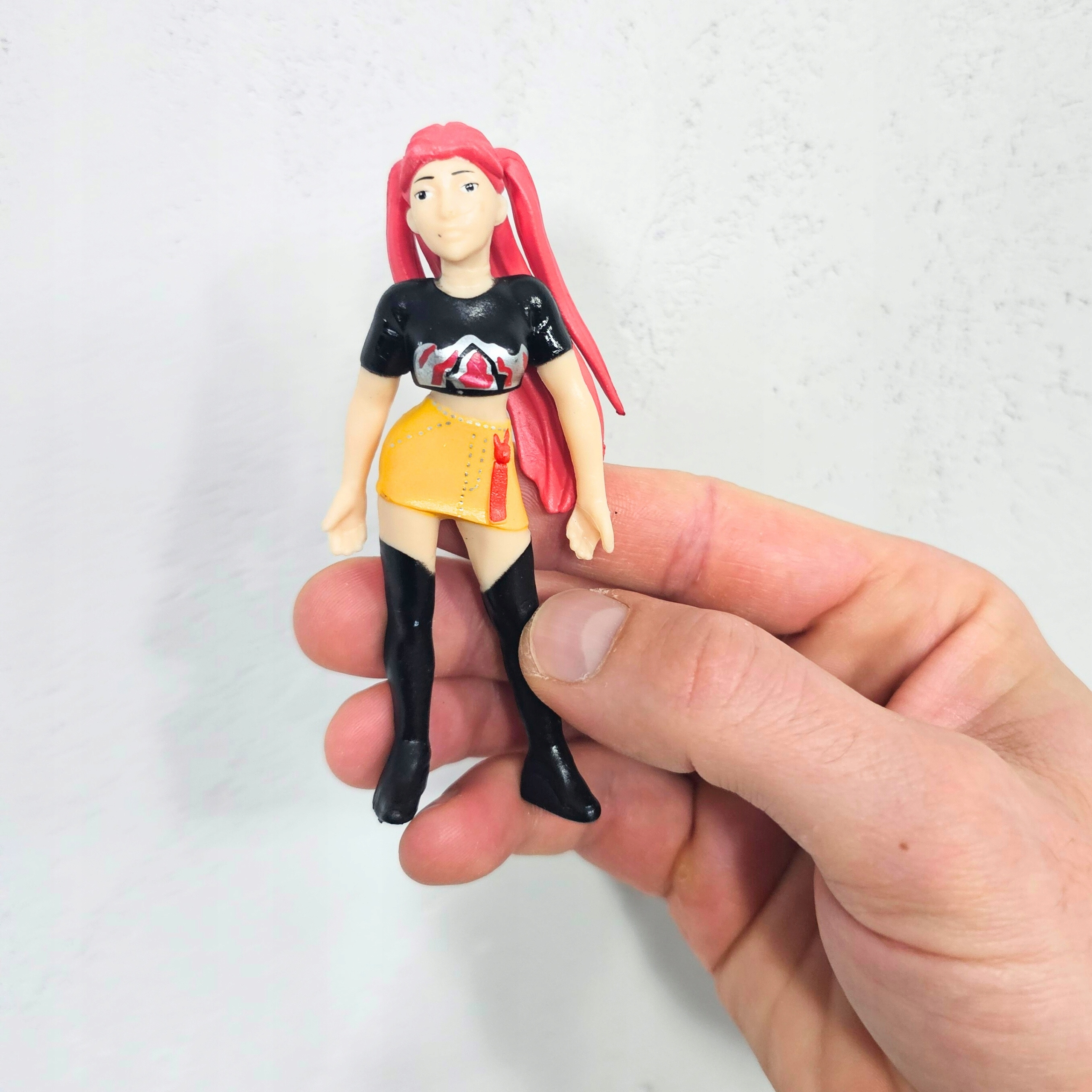 K-popowe łowczynie demonów 12 FIGUREK figurka z bajki K-pop demon hunters