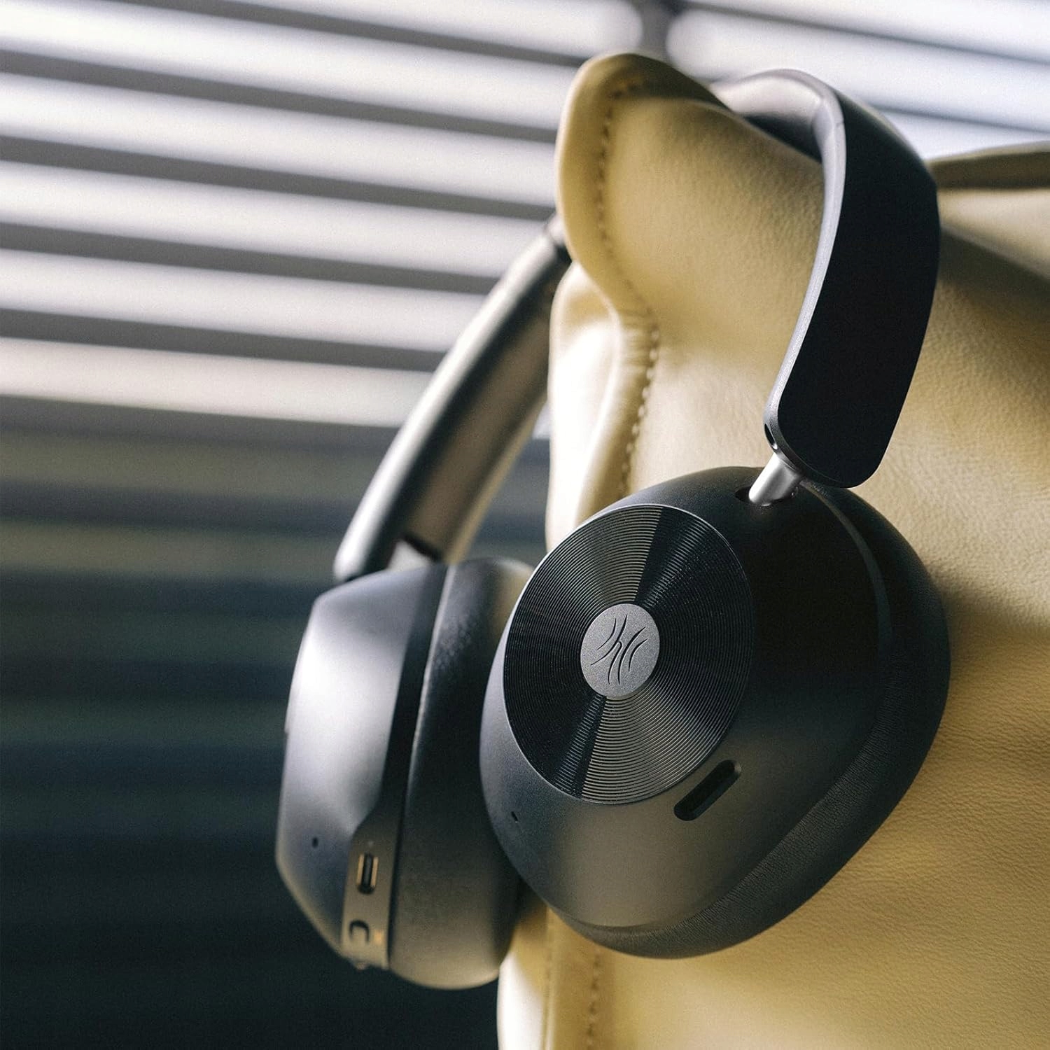 Słuchawki Bezprzewodowe Nauszne Z Mikrofonem Bluetooth 5.4 Czarne 75H Hi-Re