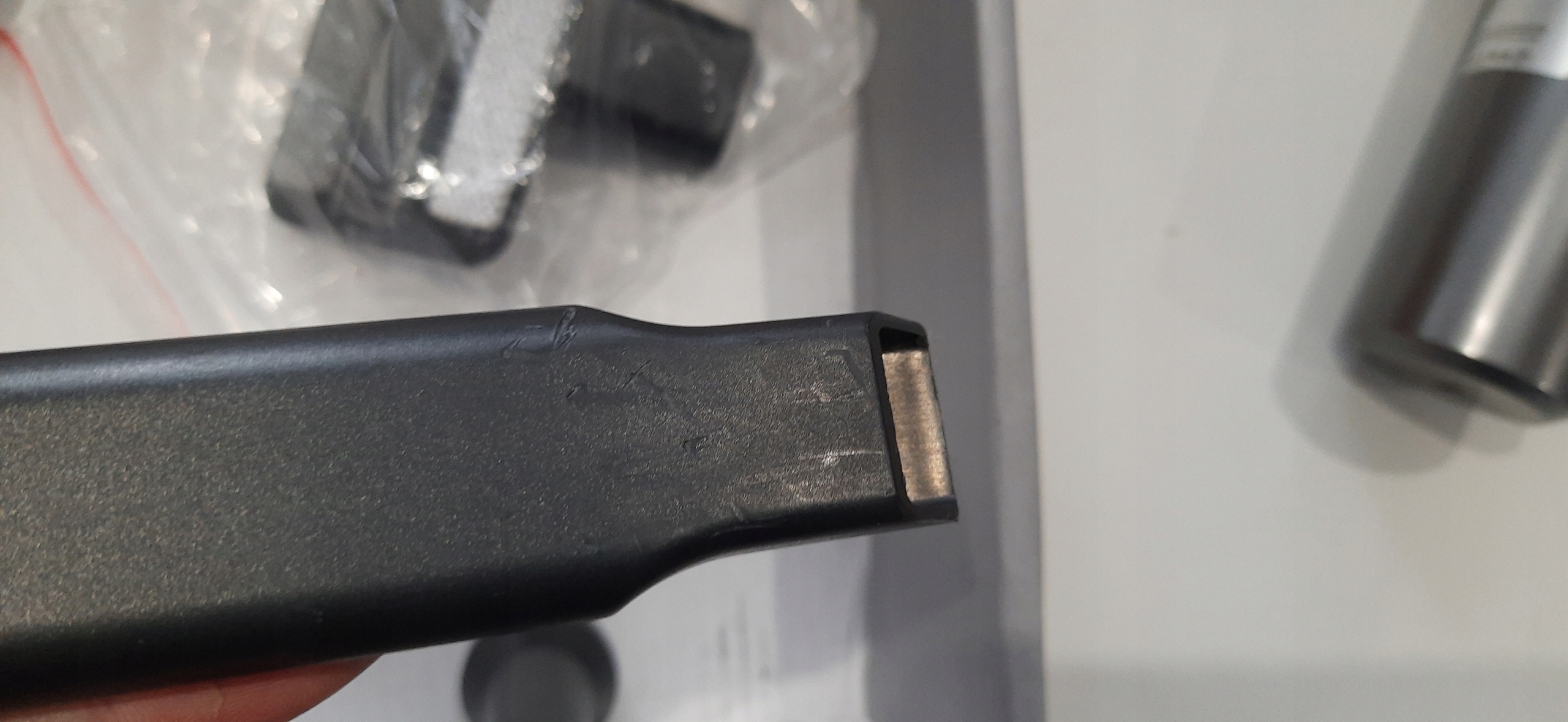 Odkurzacz Ręczny Samochodowy Bezprzewodowy Akumulatorowy 4W1 Mocny