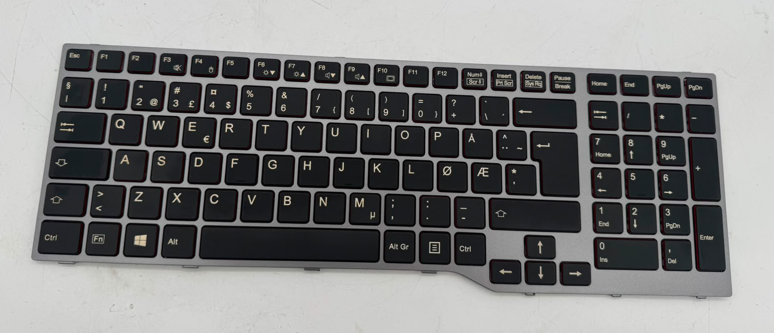 Fujitsu LifeBook E756 Keyboard Tastatur QWERTY CP629309-03