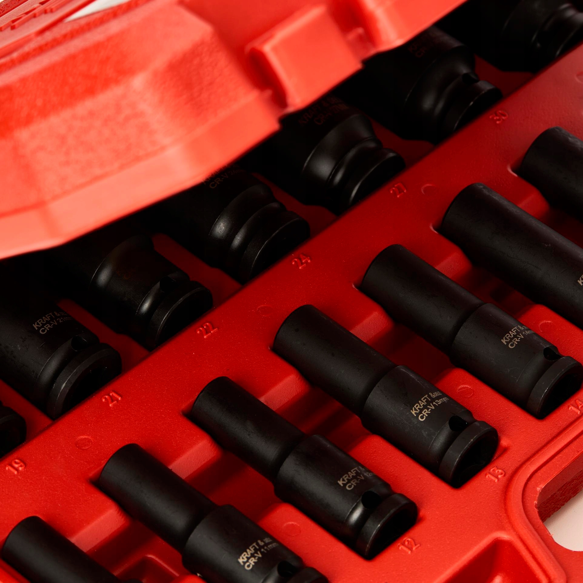 Nasadki Udarowe 1/2"" Cala 16 Sztuk 10-32 mm CR-V Walizka Kraft&Dele