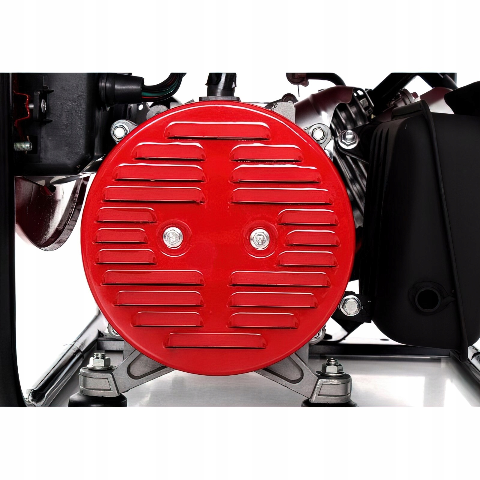 AGREGAT PRĄDOTWÓRCZY GENERATOR PRĄDU 1500W 2x230V 12V JEDNOFAZOWY PRZENOŚNY