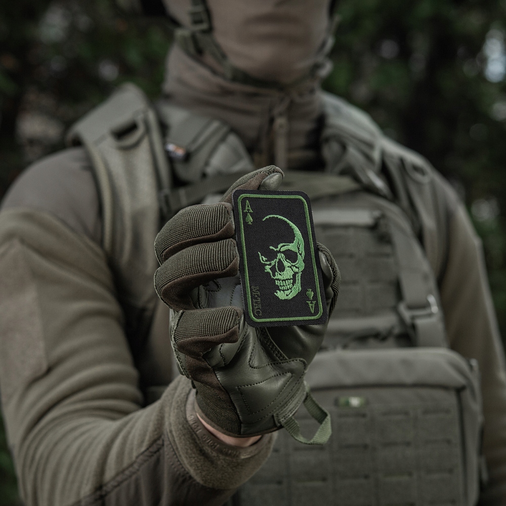 Naszywka M-Tac Face of War - Montaż