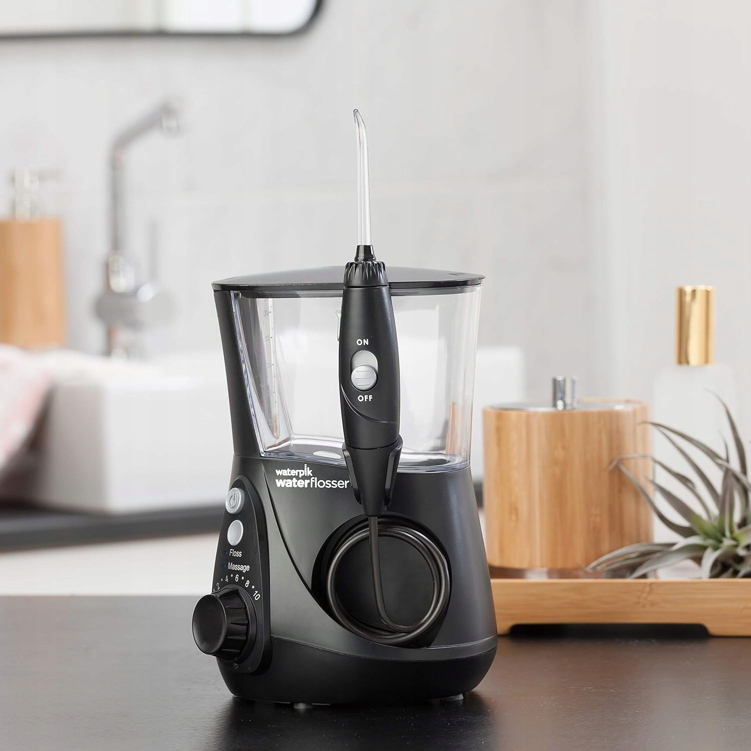 Waterpik WP-660 szájzuhany, 7 fej, fejlett nyomásszabályozás