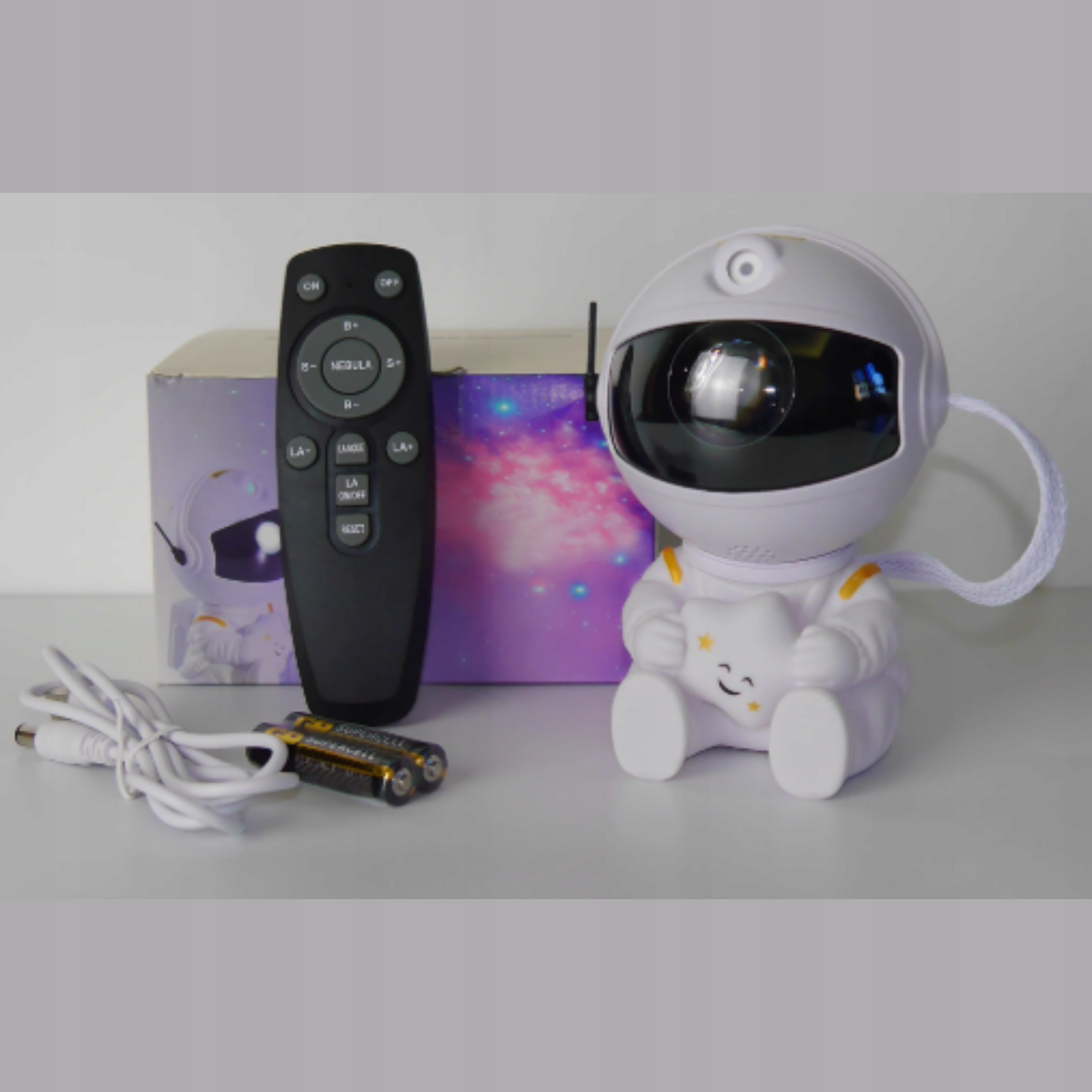 PROJEKTOR GWIAZD Astronauta LAMPKA NOCNA LED dla dzieci RZUTNIK NIEBA PILOT