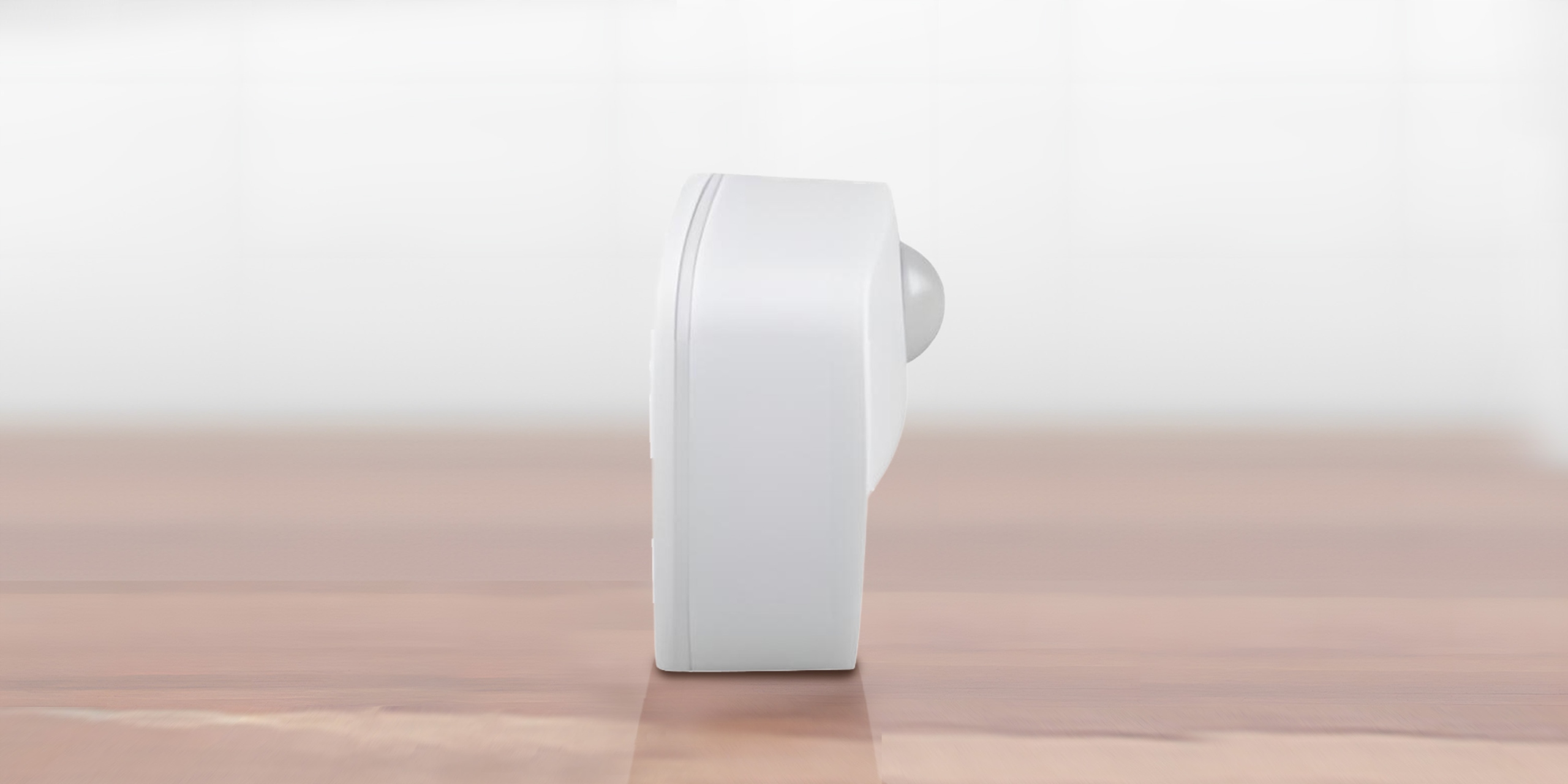 Lampka nocna Renew Force biały