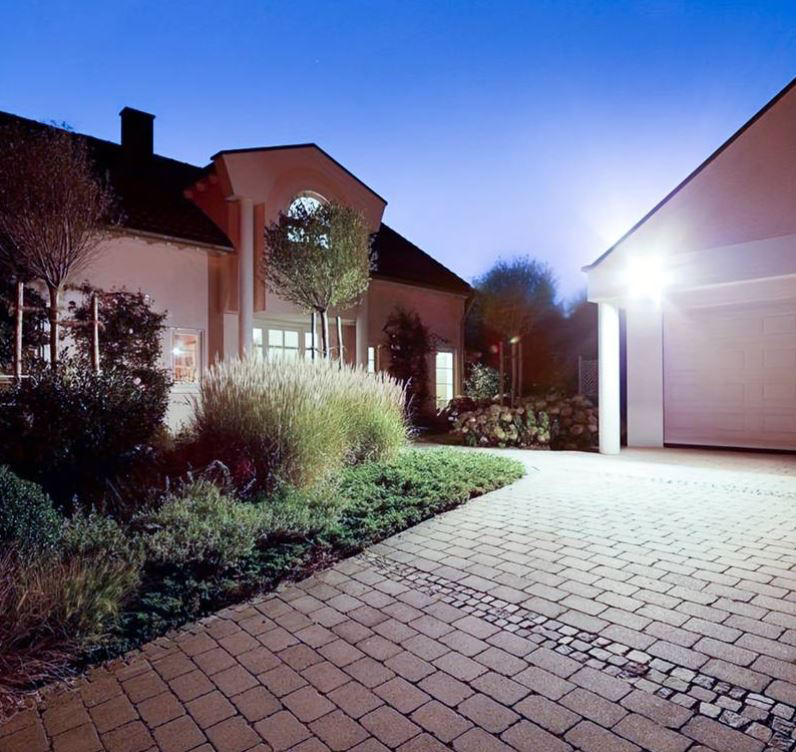 Halogen biały zimny 3800 lm 30,1 W