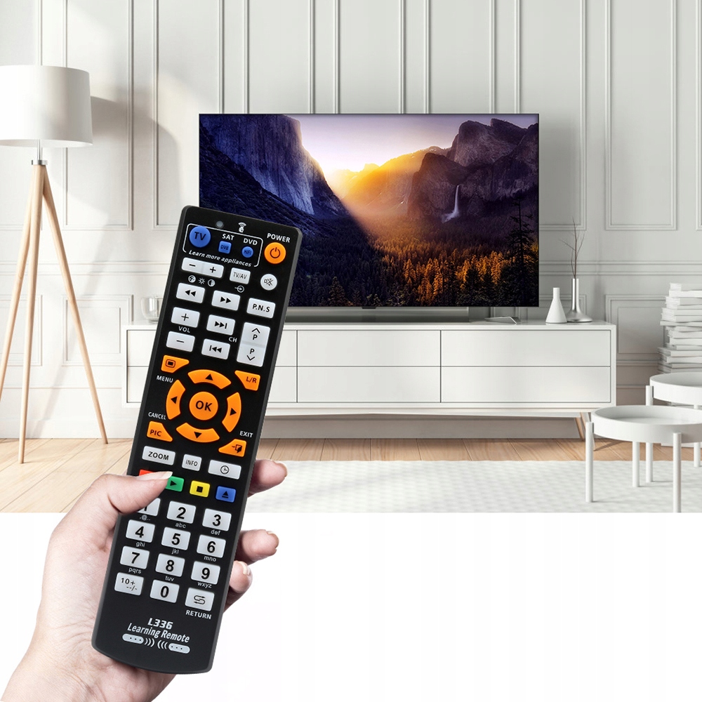 UNIWERSALNY PILOT DO TV PROGRAMOWALNY UCZĄCY SIĘ