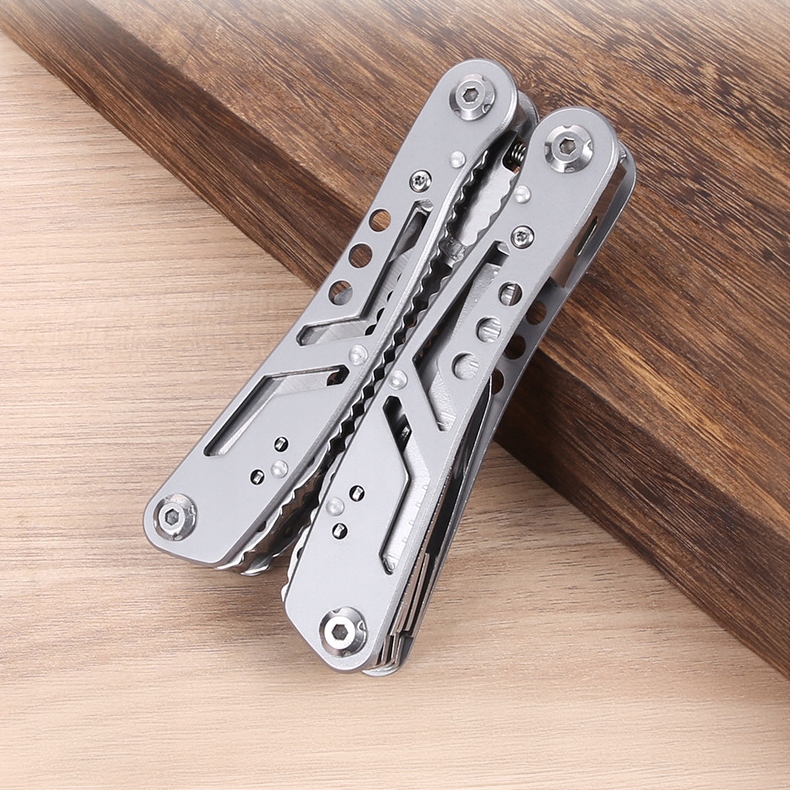 Multitool ARSA GO 12 w 1