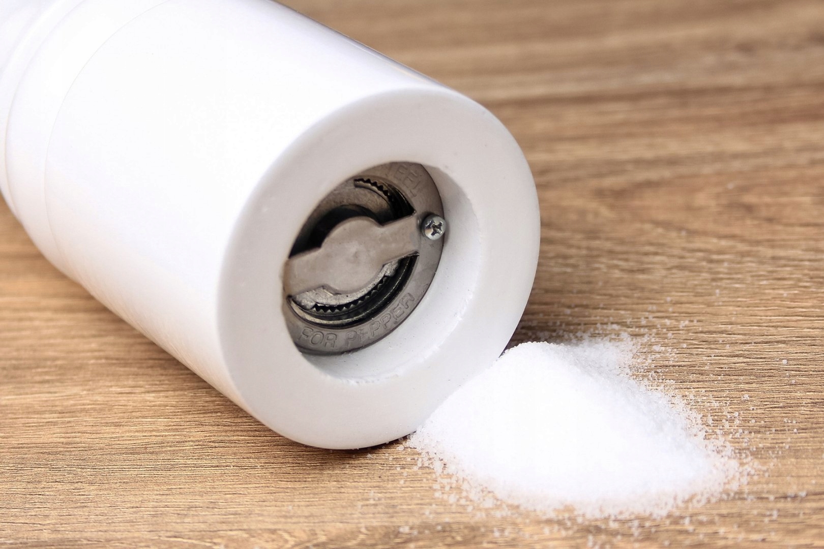 MŁYNEK RĘCZNY DO PIEPRZU i SOLI ZESTAW DUŻY MŁYNKI MIELENIA PRZYPRAW 2szt