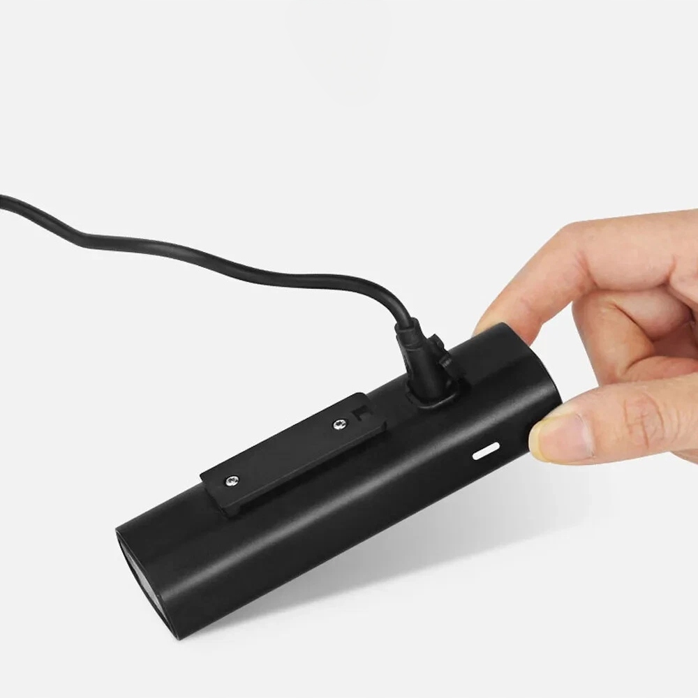 MOCNA LAMPKA ROWEROWA OŚWIETLENIE LED NA ROWER 400lm 2000mAh ODCIĘCIE ALU