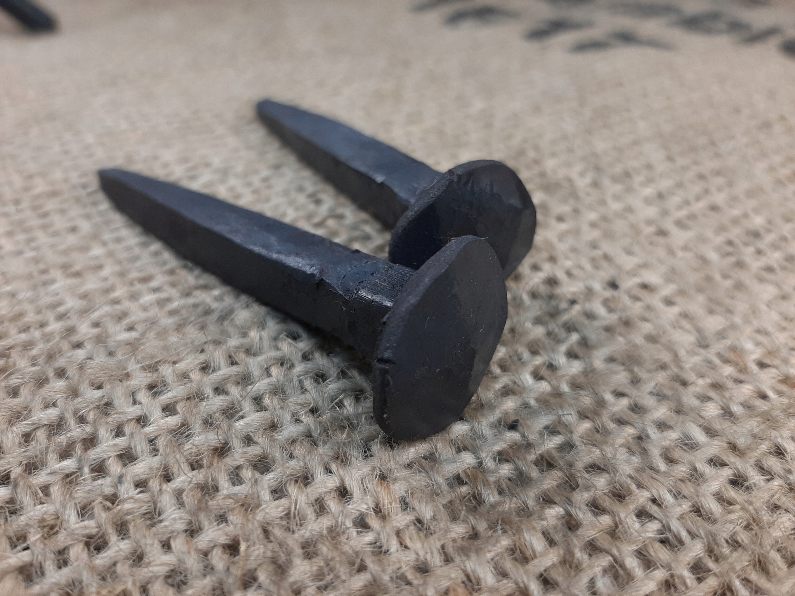 Kute gwoździe 70 mm 8x8mm