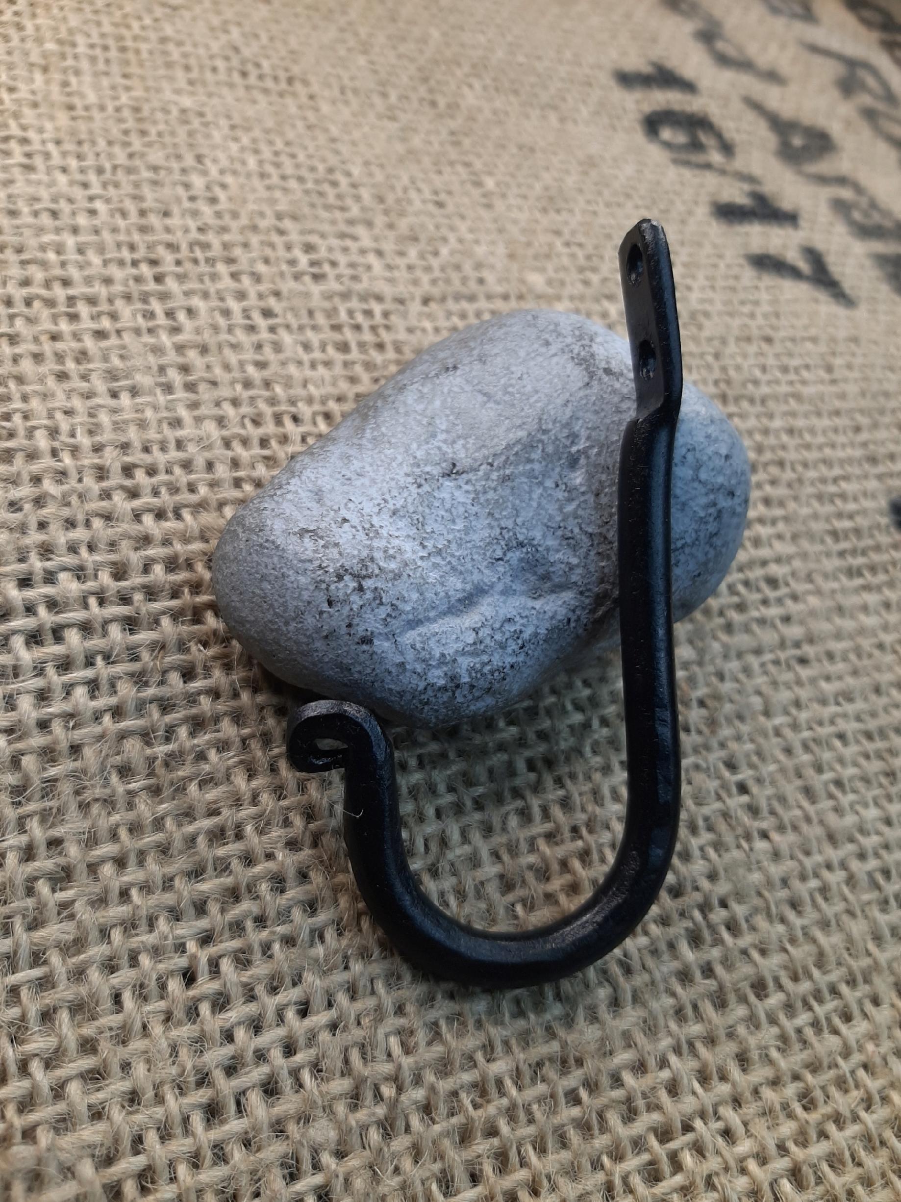 Wieszak na ubrania kuty seria Pchełka Long