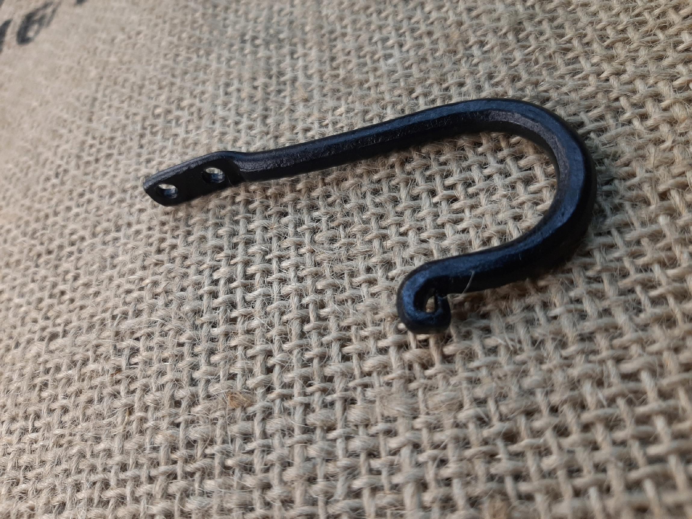 Wieszak na ubrania kuty seria Pchełka Long