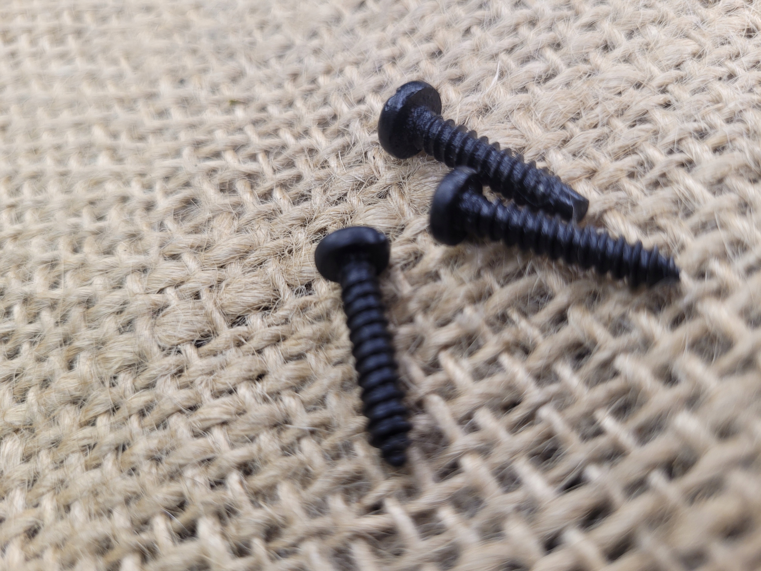 Rustykalny wkręt do drewna. 10 sztuk walcowy 4x 20 mm